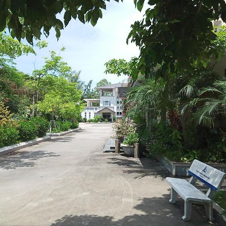 Nha Khach Hai Quan โด๋เซิน ภายนอก รูปภาพ